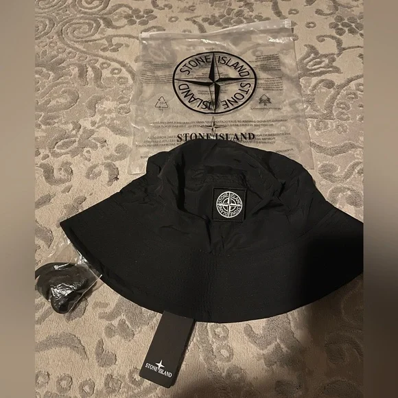 Stone Island Bucket Hat Black - Picture 2 of 6